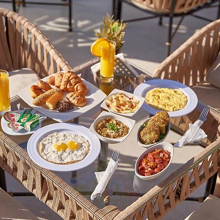 The Palace Pyramids Hotel Nazlet el-Sîsi Екстериор снимка