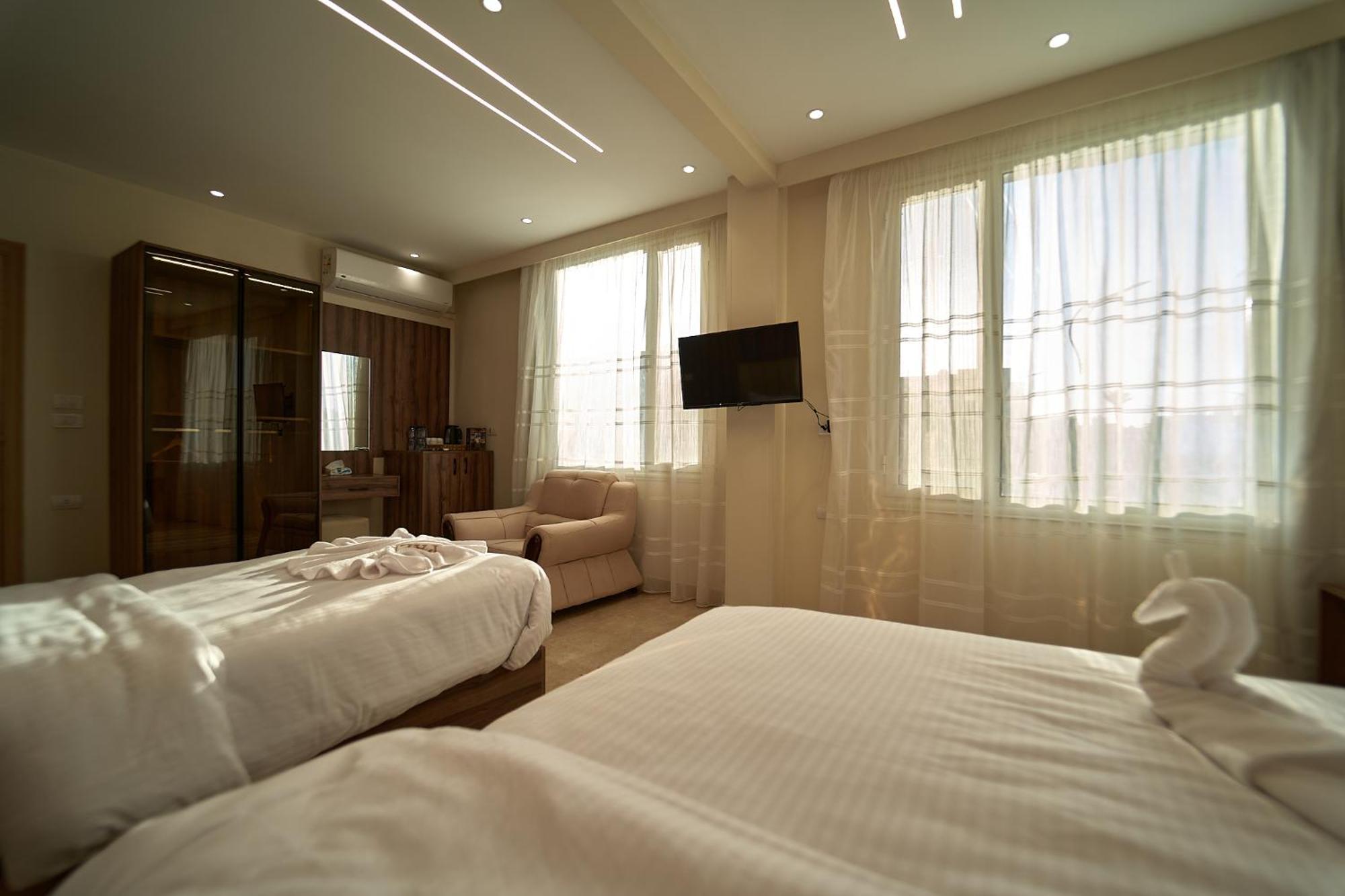 The Palace Pyramids Hotel Nazlet el-Sîsi Екстериор снимка