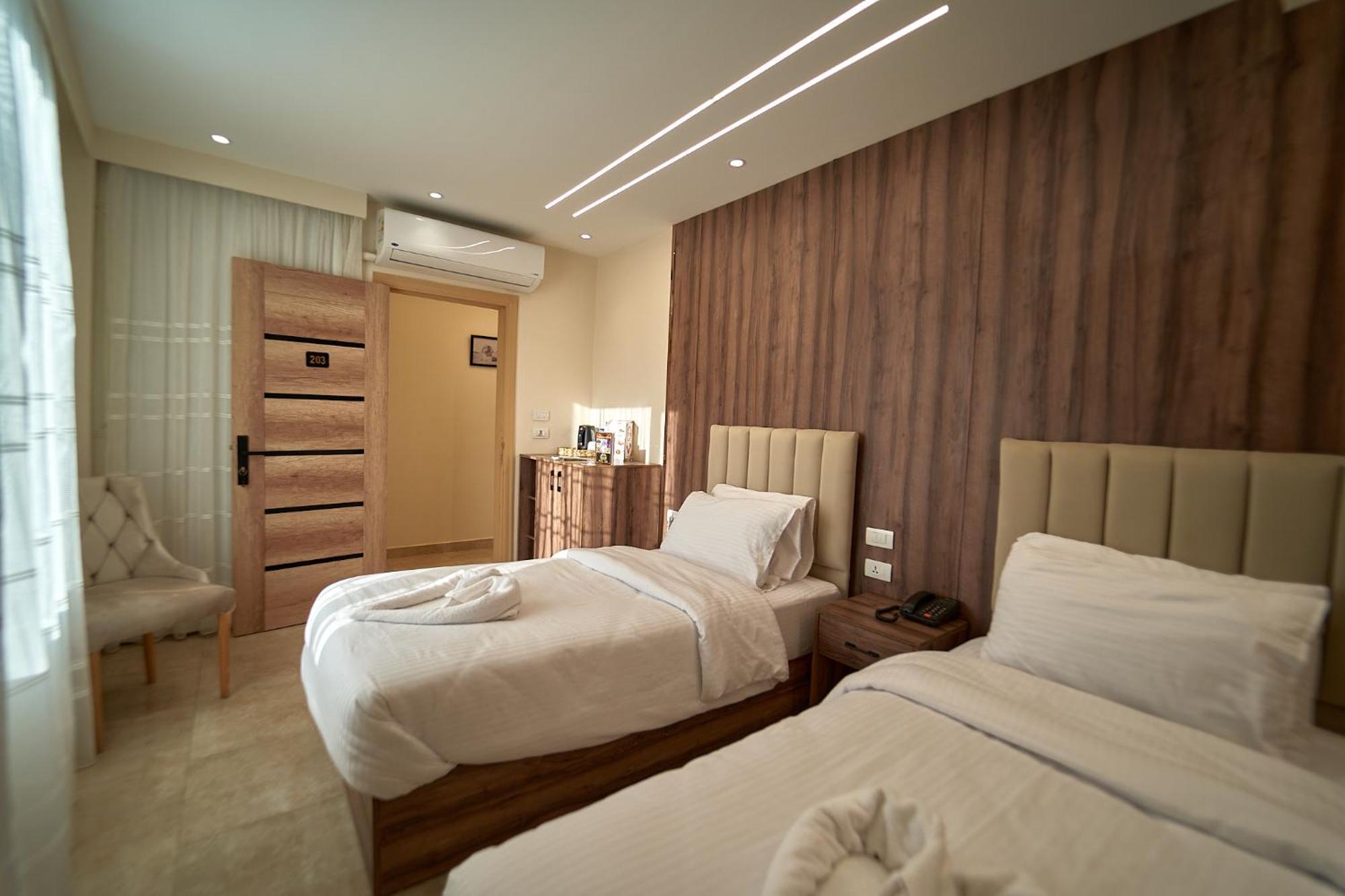 The Palace Pyramids Hotel Nazlet el-Sîsi Екстериор снимка