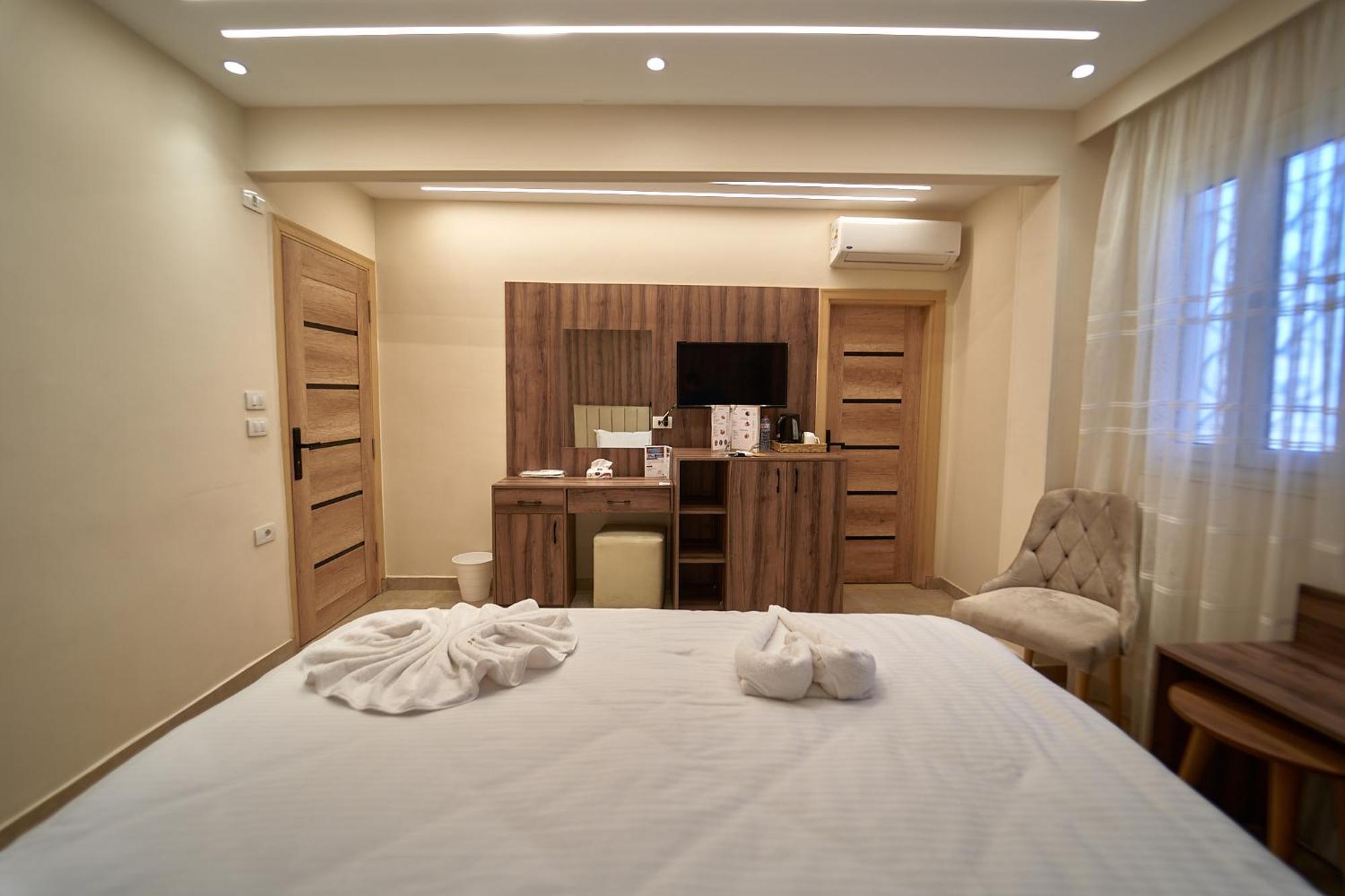 The Palace Pyramids Hotel Nazlet el-Sîsi Екстериор снимка