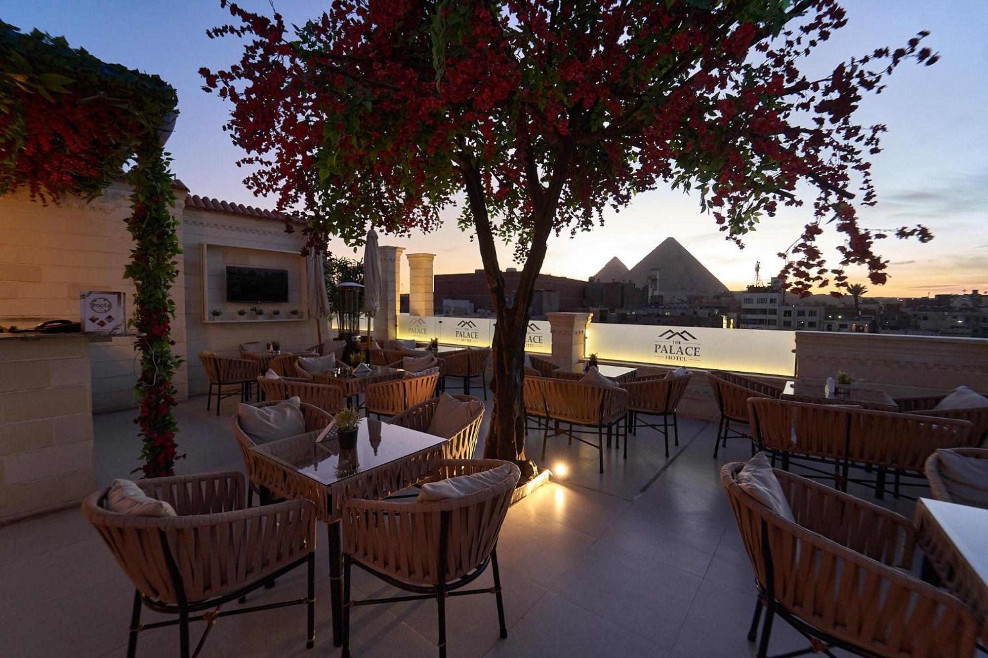 The Palace Pyramids Hotel Nazlet el-Sîsi Екстериор снимка