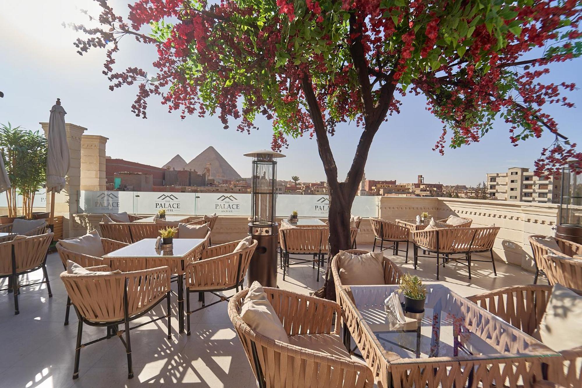The Palace Pyramids Hotel Nazlet el-Sîsi Екстериор снимка